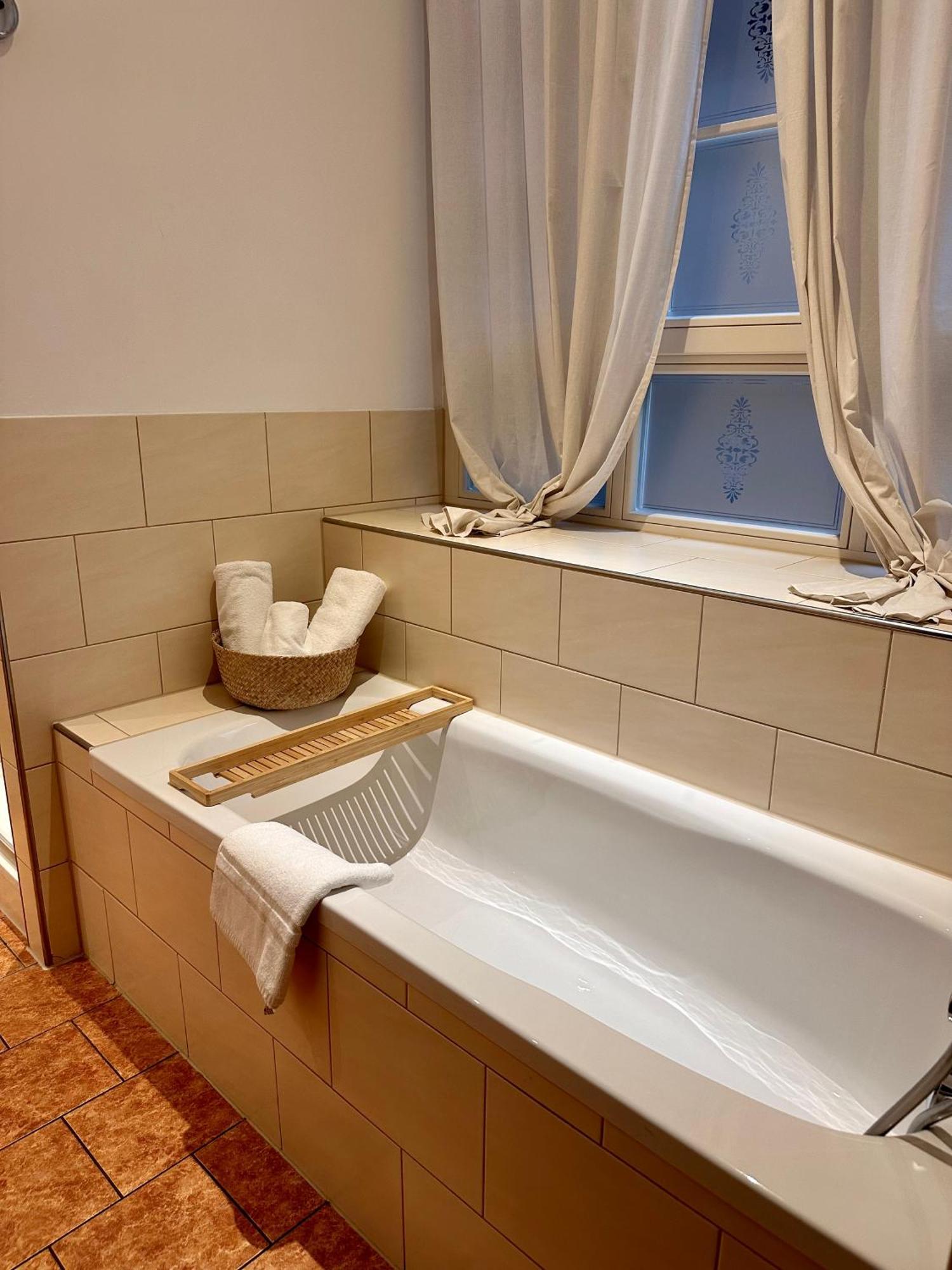 Cinderella.Kreuzberg Hotell Berlin Eksteriør bilde